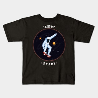 Skater Astronaut in Kickflip Skateboarding Kids T-Shirt